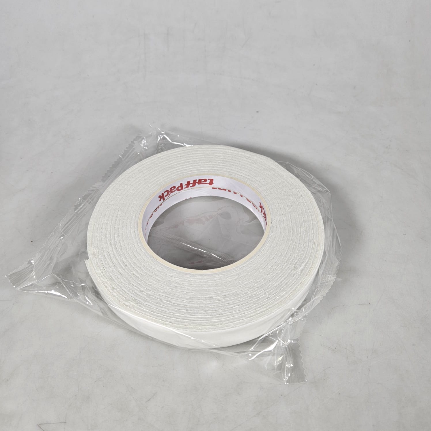 TaffPACK Perekat Double Tape Adhesive No Trace Sticker 20mmx5M - J4703 Gambar produk TaffPACK Perekat Double Tape Adhesive No Trace Sticker 20mmx5M - J4703 - Kemasan