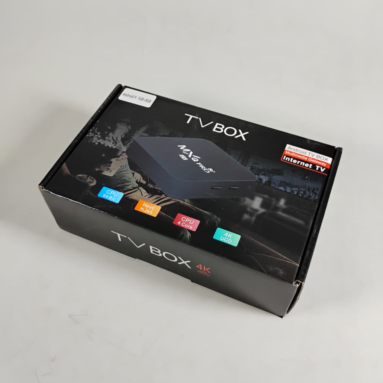 MXQ-PRO Set Top Box Android TV 4K 5G Dual WiFi Quad Core 1GB 8GB - X90 Gambar produk MXQ-PRO Set Top Box Android TV 4K 5G Dual WiFi Quad Core 1GB 8GB - X90 - Kemasan