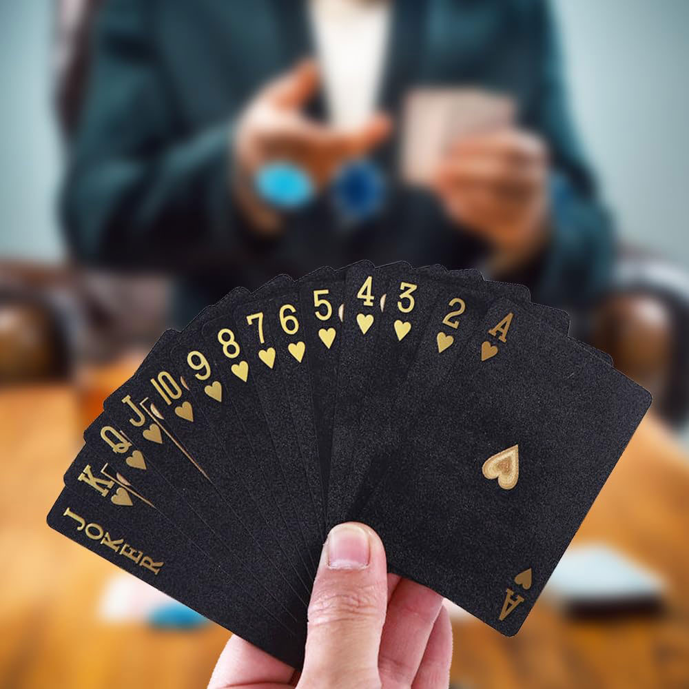MaseiKar Kartu Remi Poker PVC Anti Air Waterproof Gold Foil 24K - D935 Gambar produk MaseiKar Kartu Remi Poker PVC Anti Air Waterproof Gold Foil 24K - D935 - 3