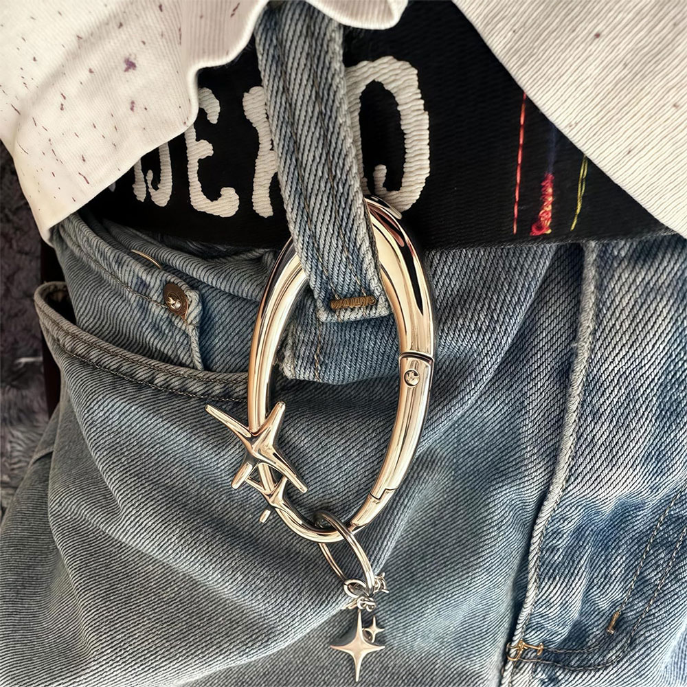 Tydling Carbiner Keychain Gantungan Kunci Y2K Skena Star Zink Alloy - GB6710 Gambar produk Tydling Carbiner Keychain Gantungan Kunci Y2K Skena Star Zink Alloy - GB6710 - 1