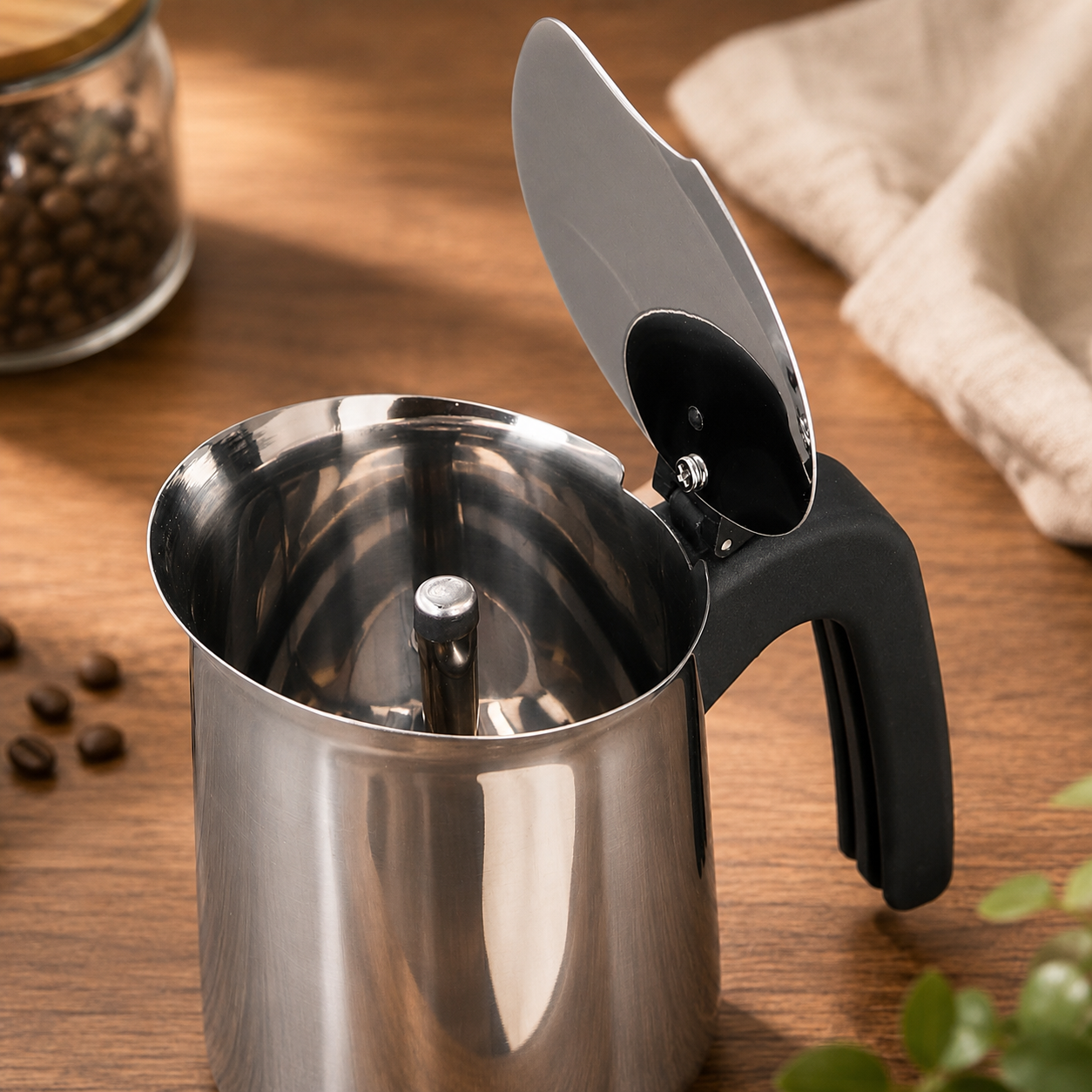 One Two Cups Moka Pot Teko Kopi Espresso Coffee Maker Stovetop 2 Cup 100ml - Z70 Gambar produk One Two Cups Moka Pot Teko Kopi Espresso Coffee Maker Stovetop 2 Cup 100ml - Z70 - Kemasan
