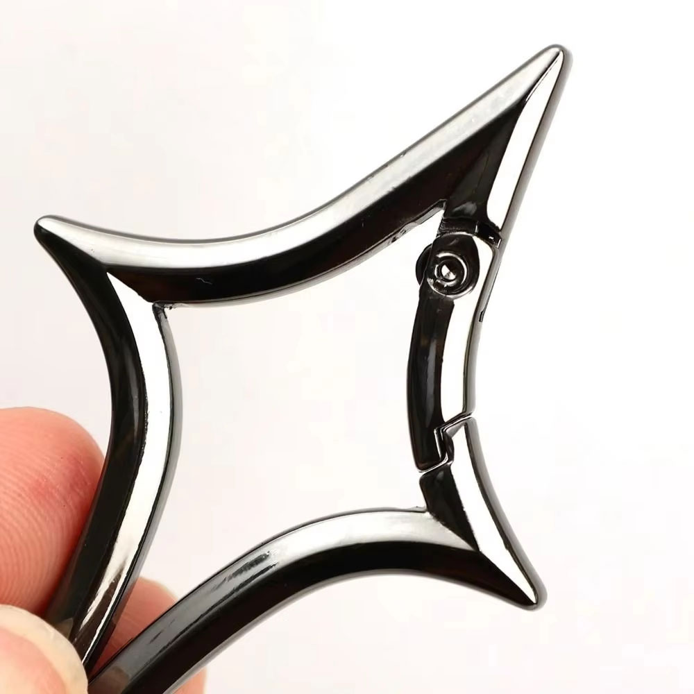 HZLI Carbiner Keychain Gantungan Kunci Y2K Skena Cross Star Zink Alloy - GB6740 Gambar produk HZLI Carbiner Keychain Gantungan Kunci Y2K Skena Cross Star Zink Alloy - GB6740 - 5