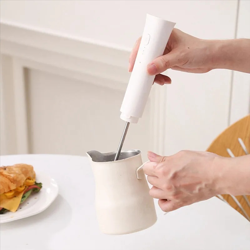 Wendict Hand Mixer Mini Pengocok Milk Frother USB Charge 800mAh - KC-20 Gambar produk Wendict Hand Mixer Mini Pengocok Milk Frother USB Charge 800mAh - KC-20 - 8