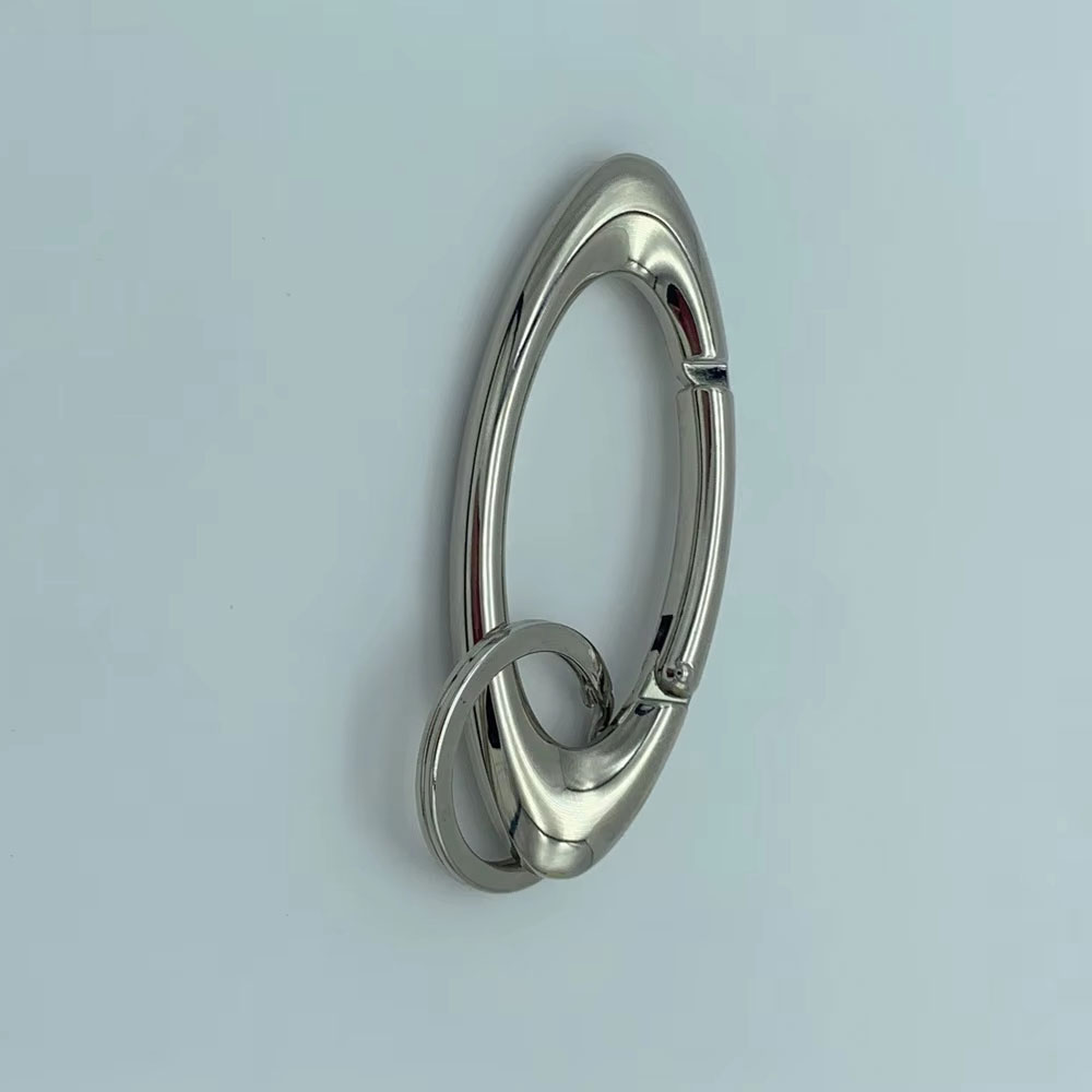 Jiibva Carbiner Keychain Gantungan Kunci Y2K Skena Oval Zinc Alloy - GB6720 Gambar produk Jiibva Carbiner Keychain Gantungan Kunci Y2K Skena Oval Zinc Alloy - GB6720 - Kemasan