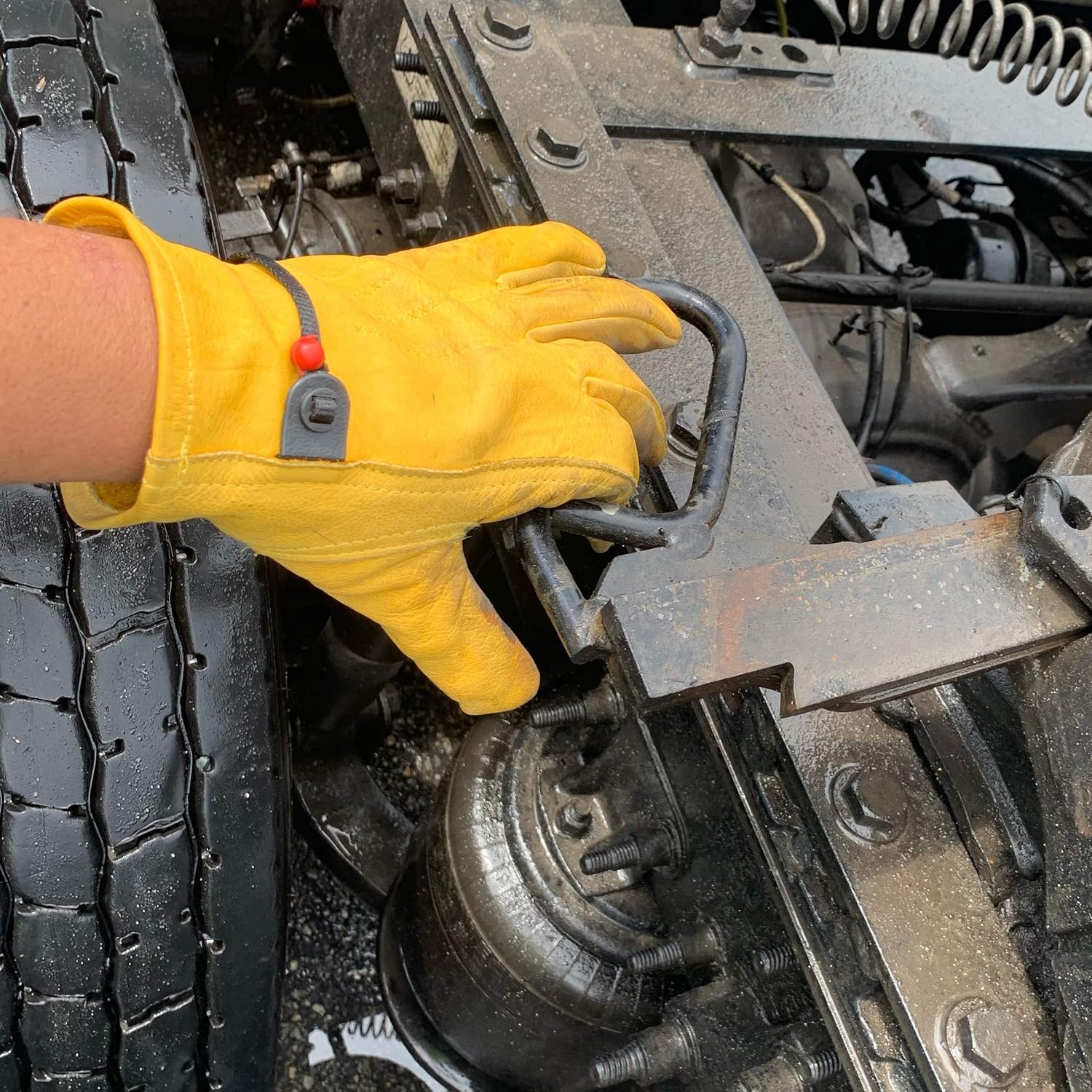 Lamount Sarung Tangan Las Kulit Sapi Cowhide Welding Gloves L - STL-25 Gambar produk Lamount Sarung Tangan Las Kulit Sapi Cowhide Welding Gloves L - STL-25 - Kemasan