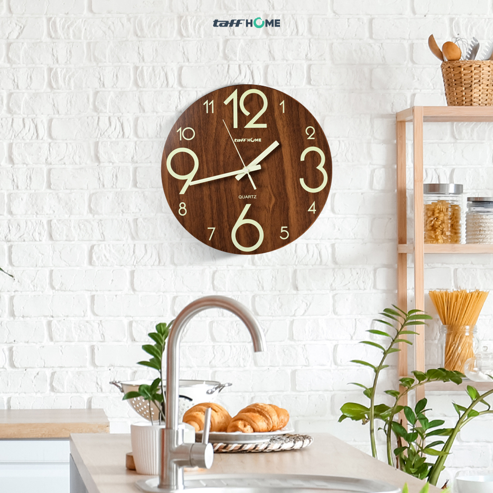 Gambar produk TaffHOME Jam Dinding Bulat Quartz Luminous Glow in The Dark 30cm MDB3 - 7