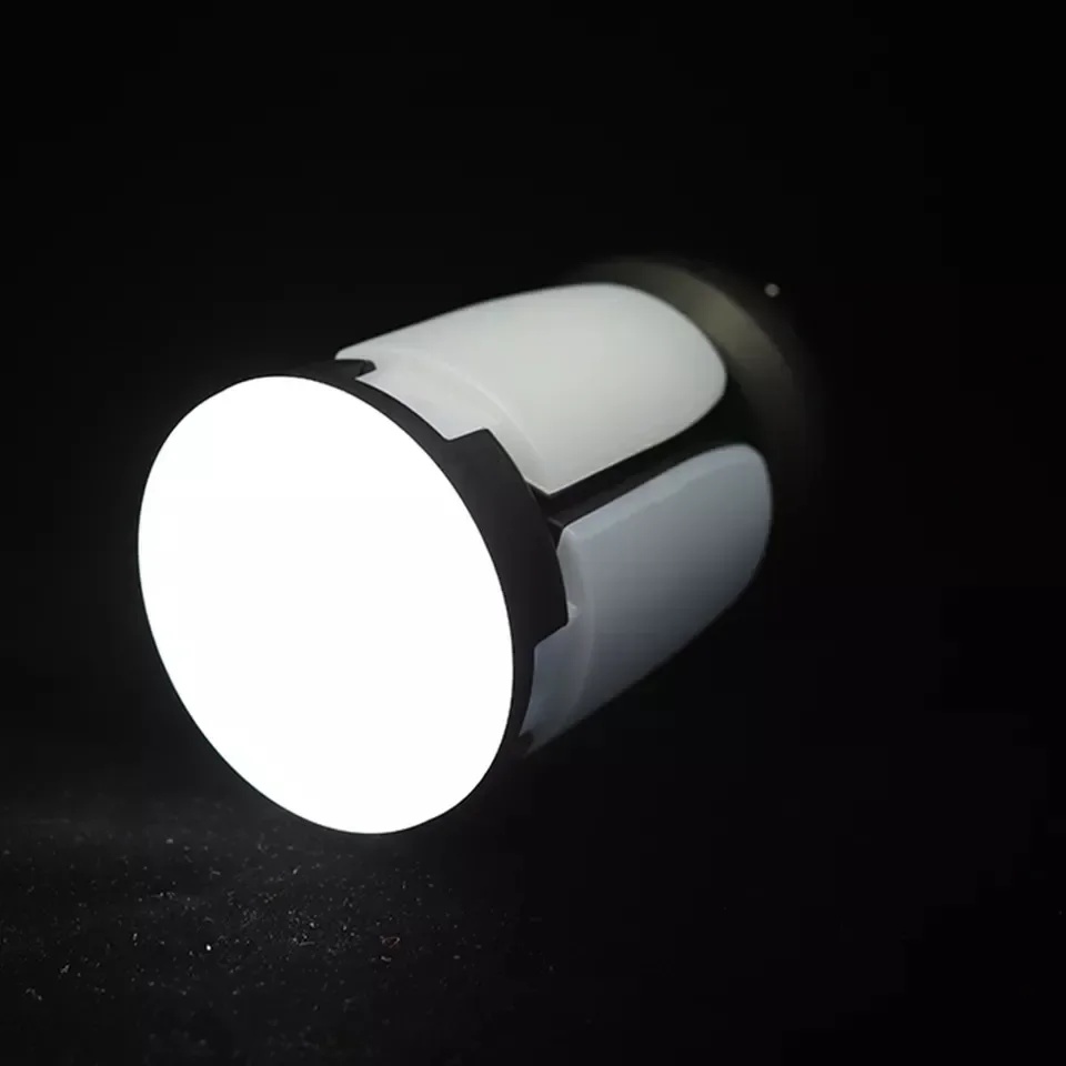 NEWB Lampu Emergency LED SMD Camping Foldable Rechargeable 2400mAh - 2050 Gambar produk NEWB Lampu Emergency LED SMD Camping Foldable Rechargeable 2400mAh - 2050 - 4