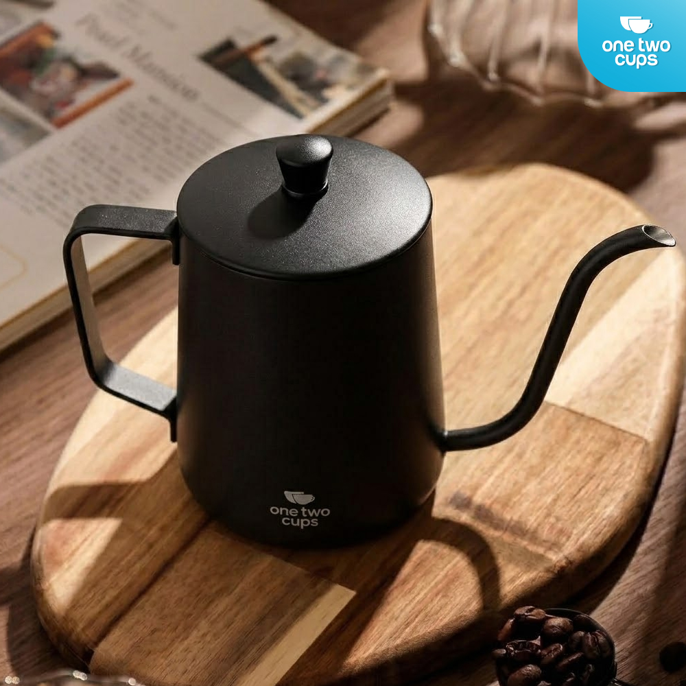 One Two Cups Teko Kopi Leher Angsa Gooseneck Pour Over Drip Kettle 600ml - HS-52 Gambar produk One Two Cups Teko Kopi Leher Angsa Gooseneck Pour Over Drip Kettle 600ml - HS-52 - 6