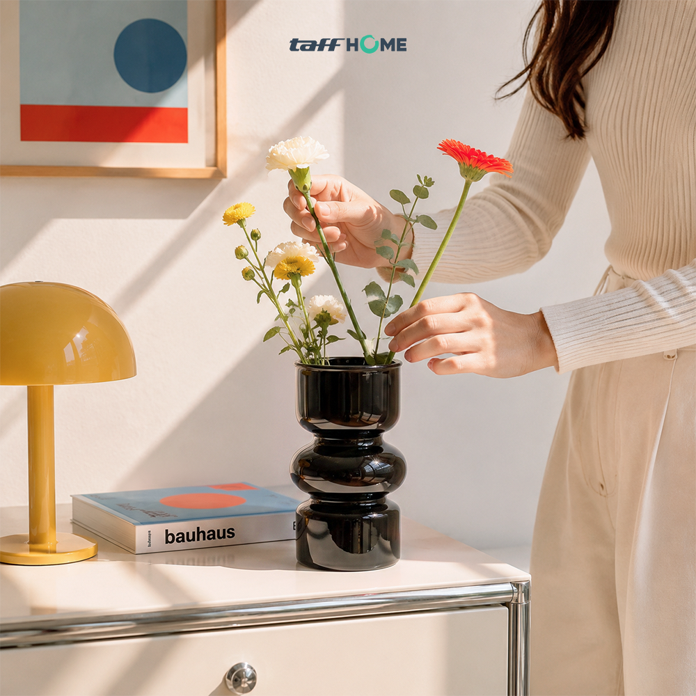 Gambar produk TaffHOME Vas Bunga Kaca Nordic Bottle Vase Flower Pot Home Decor 18cm - AM-18 - 6