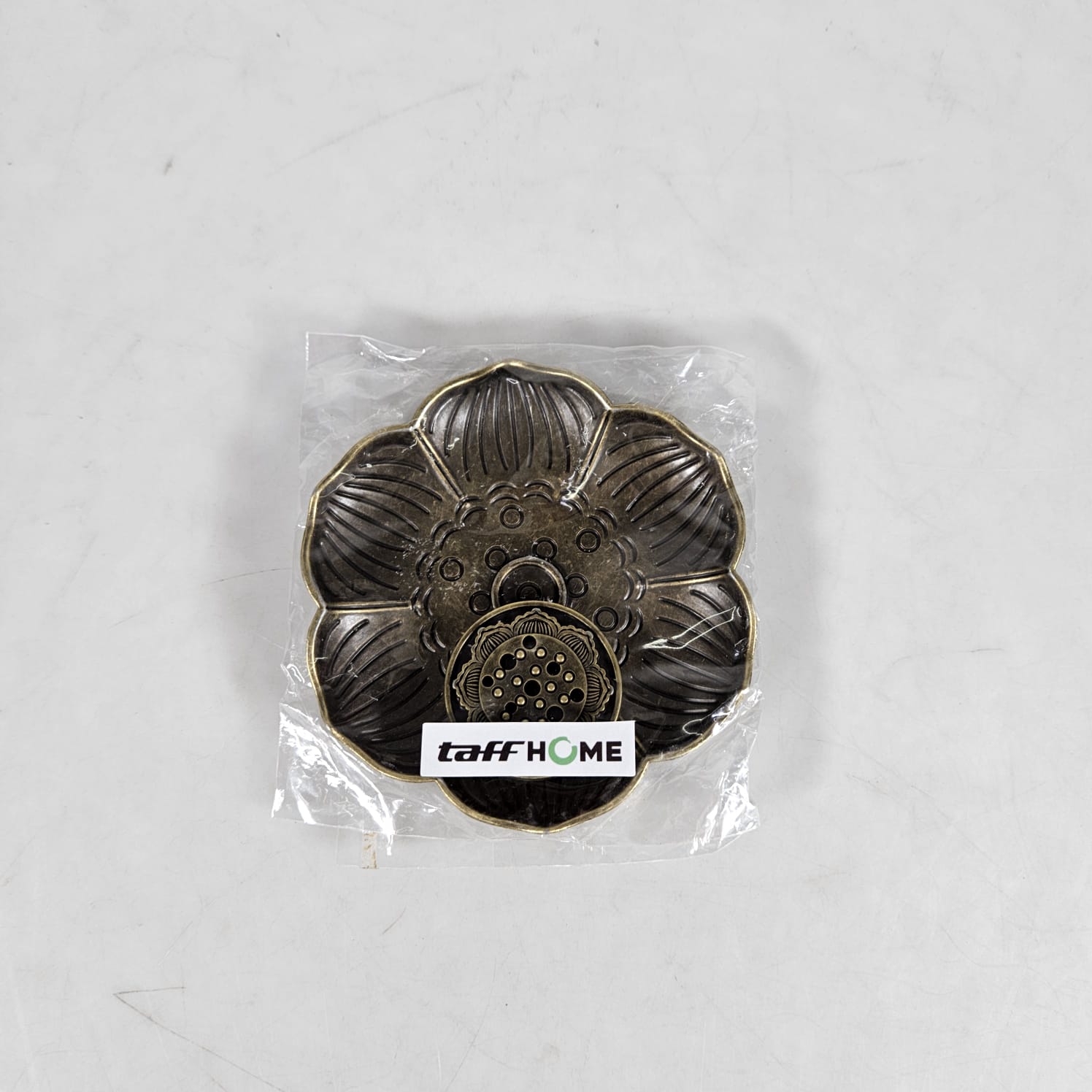 Gambar produk TaffHOME Tempat Dupa Plum Petal Incense Holder 9 Holes Zinc Alloy - XJ-9B - Kemasan