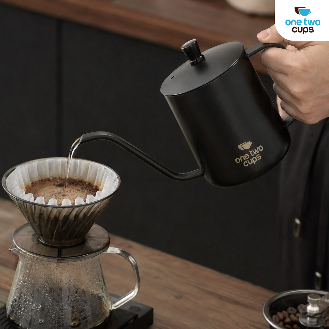 One Two Cups Teko Kopi Leher Angsa Gooseneck Pour Over Kettle 350ml - HS-10 Gambar produk One Two Cups Teko Kopi Leher Angsa Gooseneck Pour Over Kettle 350ml - HS-10 - 6