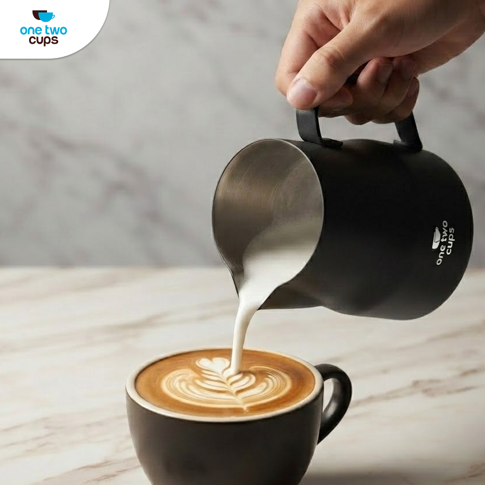 One Two Cups Milk Jug Pitcher Susu Latte Art Espresso Stainless Steel 350ml - AA050 Gambar produk One Two Cups Milk Jug Pitcher Susu Latte Art Espresso Stainless Steel 350ml - AA050 - 4