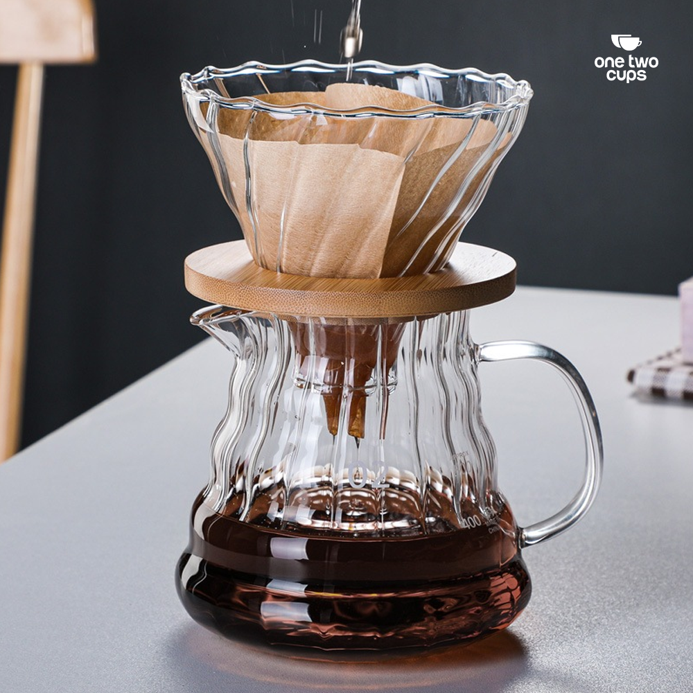 One Two Cups Teko Kopi Coffee Server V60 Drip Pour Over Kaca 600ml - XGS-36/60 Gambar produk One Two Cups Teko Kopi Coffee Server V60 Drip Pour Over Kaca 600ml - XGS-36/60 - 7