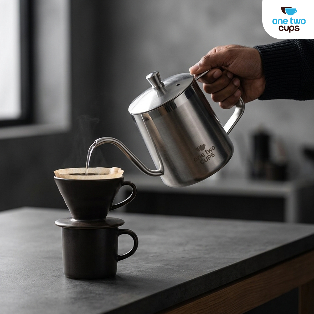 One Two Cups Teko Kopi Leher Angsa Gooseneck Pour Over Kettle 350ml - HS-10 Gambar produk One Two Cups Teko Kopi Leher Angsa Gooseneck Pour Over Kettle 350ml - HS-10 - 4