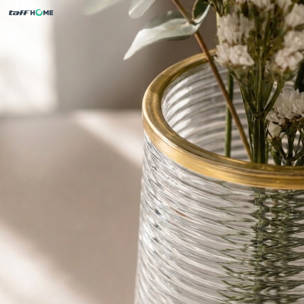 Gambar produk TaffHOME Vas Bunga Kaca Silinder Corrugated Nordic Simple Glass Vase - QT072 - 2