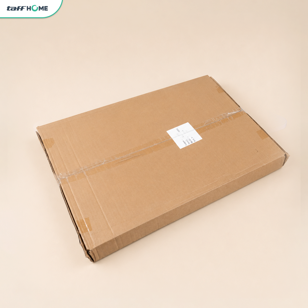 TaffHOME Meja Lipat Laptop Foldable Bed Table 70x48cm - BO67 Gambar produk TaffHOME Meja Lipat Laptop Foldable Bed Table 70x48cm - BO67 - Kemasan