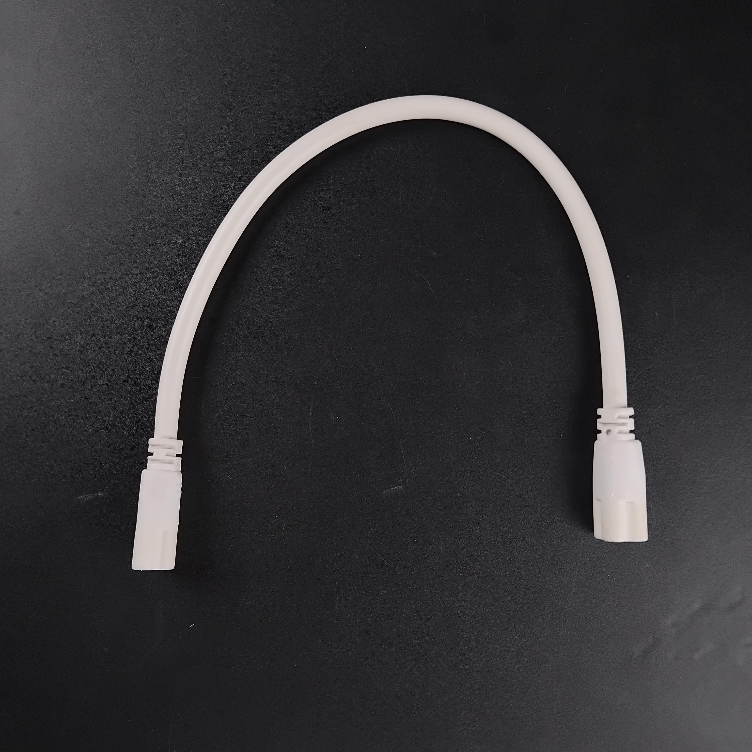Trao Kabel Sambungan Lampu LED T5 Fitting Socket 3 Pin 2 Sisi Isolasi Ganda 30cm - T-532 Gambar produk Trao Kabel Sambungan Lampu LED T5 Fitting Socket 3 Pin 2 Sisi Isolasi Ganda 30cm - T-532 - Kemasan