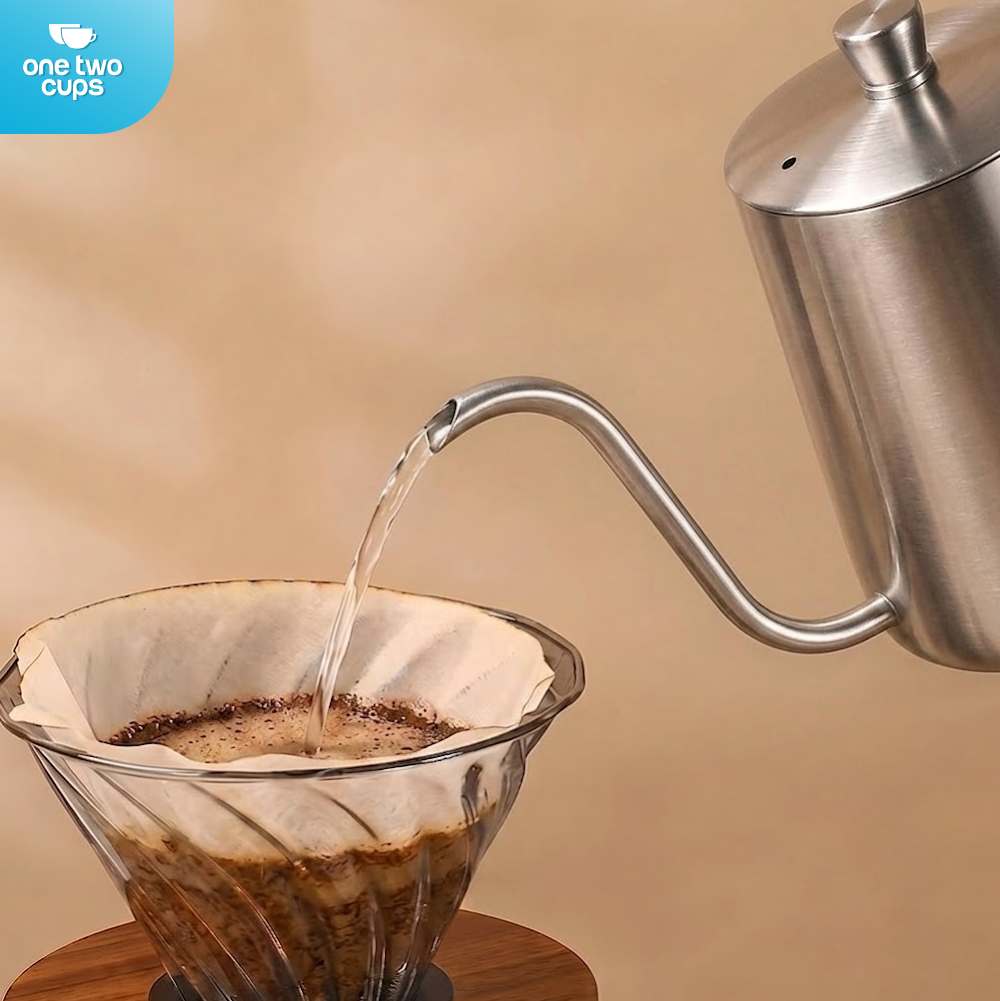 One Two Cups Teko Kopi Leher Angsa Gooseneck Pour Over Drip Kettle 600ml - HS-52 Gambar produk One Two Cups Teko Kopi Leher Angsa Gooseneck Pour Over Drip Kettle 600ml - HS-52 - 3