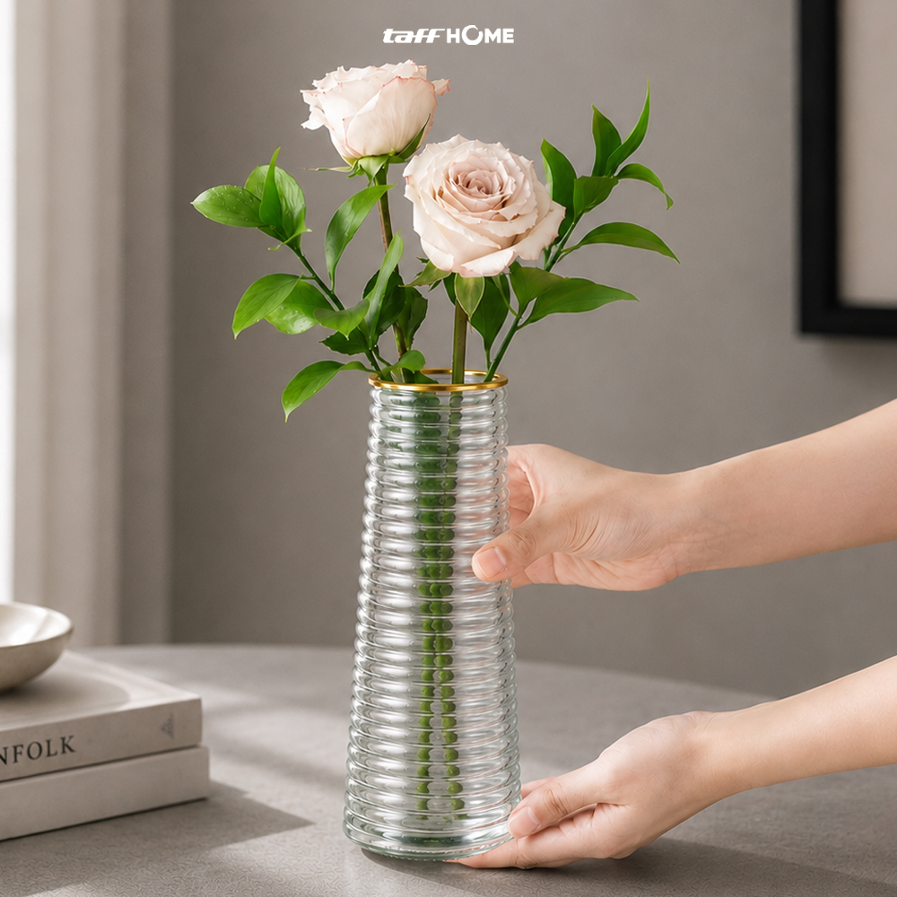 Gambar produk TaffHOME Vas Bunga Kaca Silinder Corrugated Nordic Simple Glass Vase - QT072 - Utama