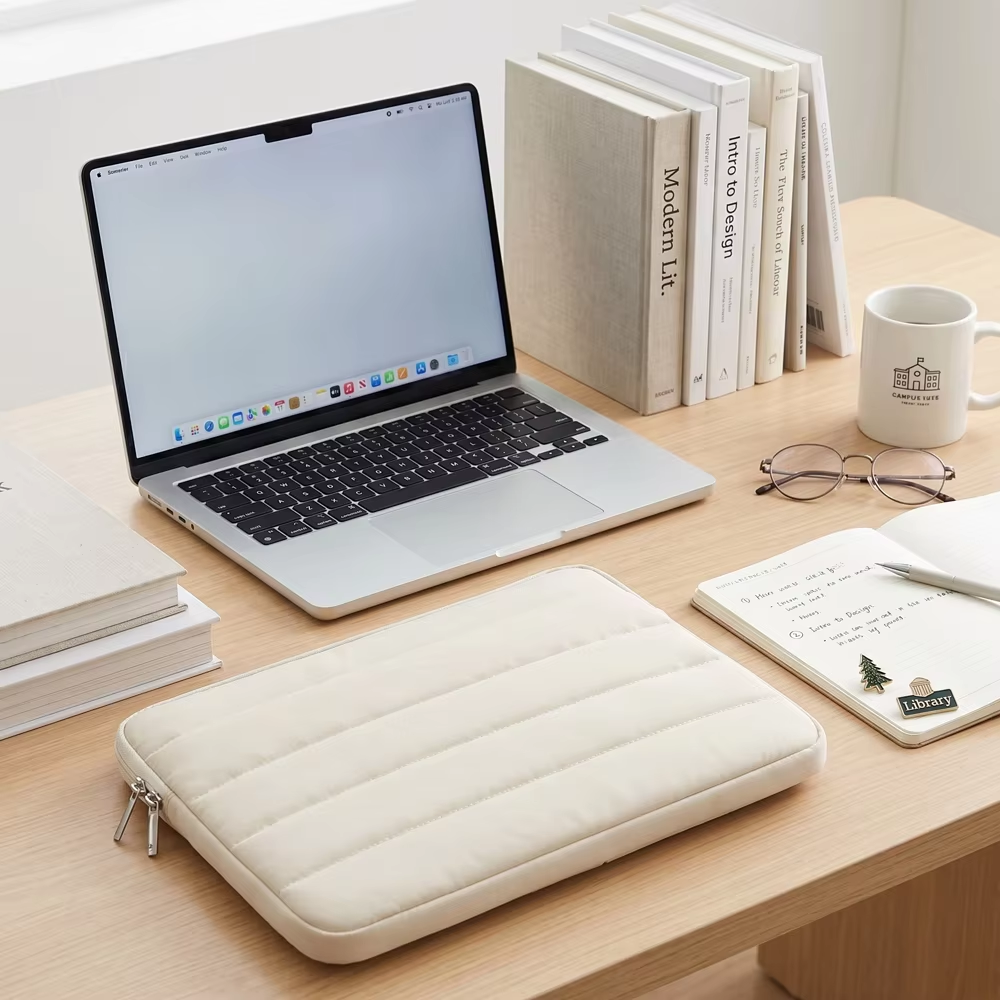 Gambar produk Vandel Tas Laptop Sleeve Puffy Case Waterproof Plush 13-14 Inch - ZK-80 - 7