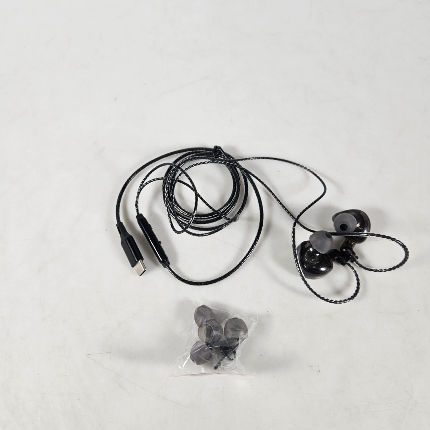 Gambar produk ESSAGER Earphones In Ear Gaming Wired Earphone Type C 1.2M with Mic - S25 - 6