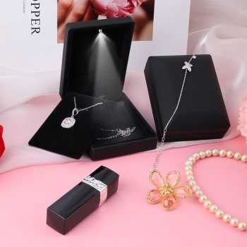 Kotak Perhiasan Aksesoris Plastic Storage Jewelry Box - PJ325
