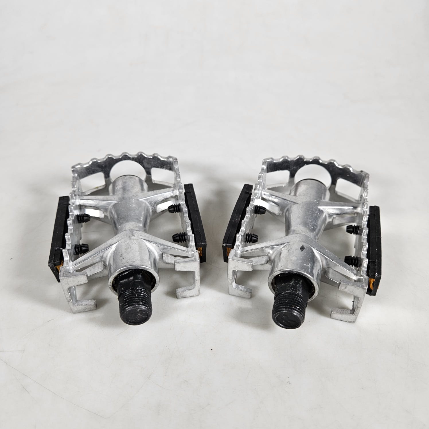Gambar produk MOJIE Pedal Sepeda MTB Bike Anti Slip Reflective Aluminium Alloy - M25 - 4