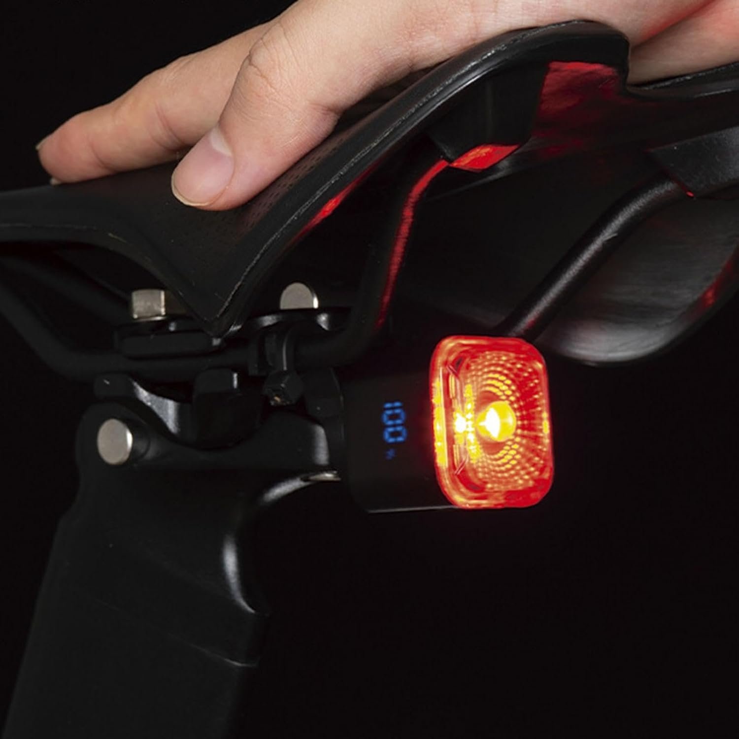 Gambar produk ESLNF Lampu Belakang Sepeda LED Tail Light Brake Sensor 500mAh IP55 - NQY-135 - 7