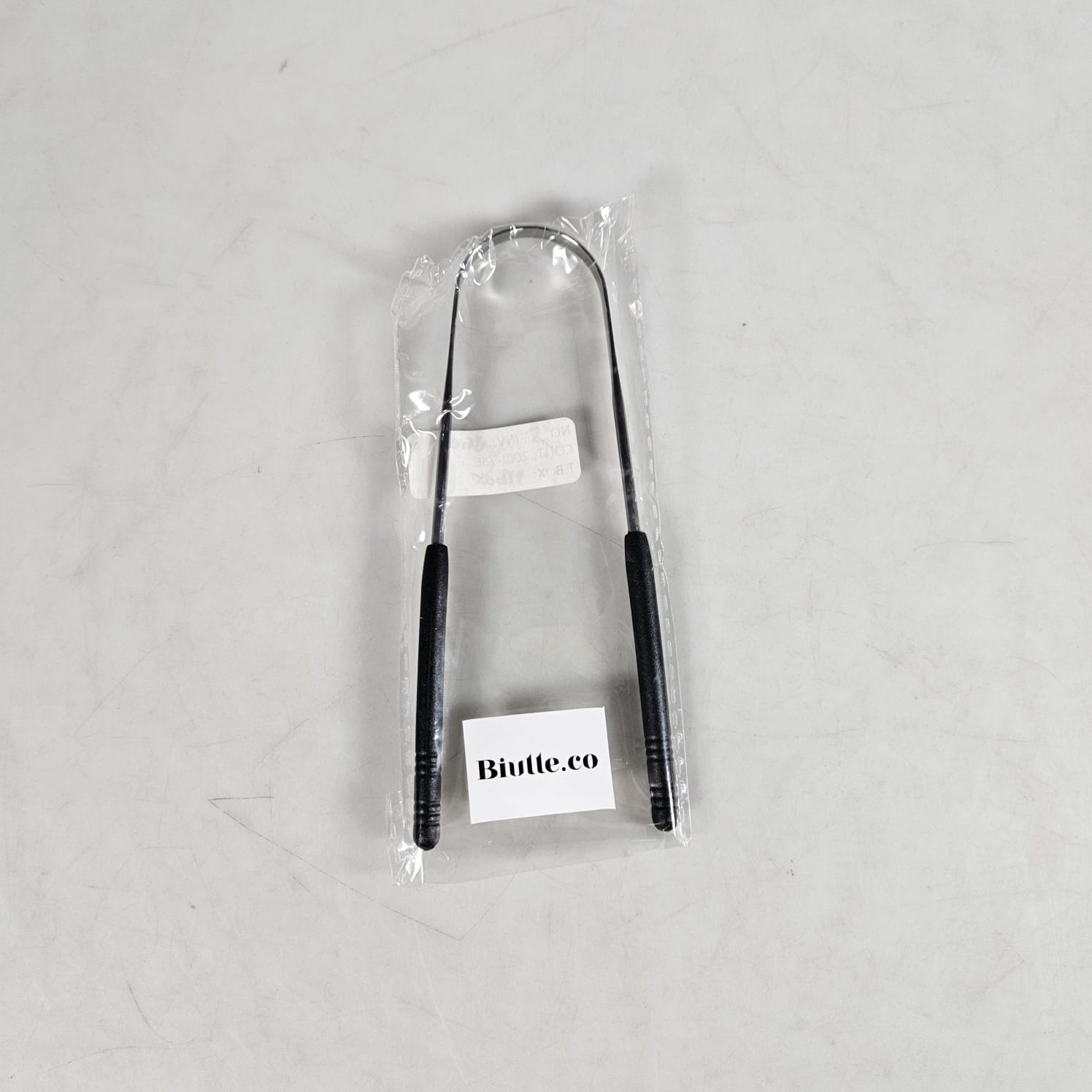 Gambar produk Biutte.co Pembersih Lidah Bau Mulut Tongue Scraper Stainless Steel - INU149 - Kemasan