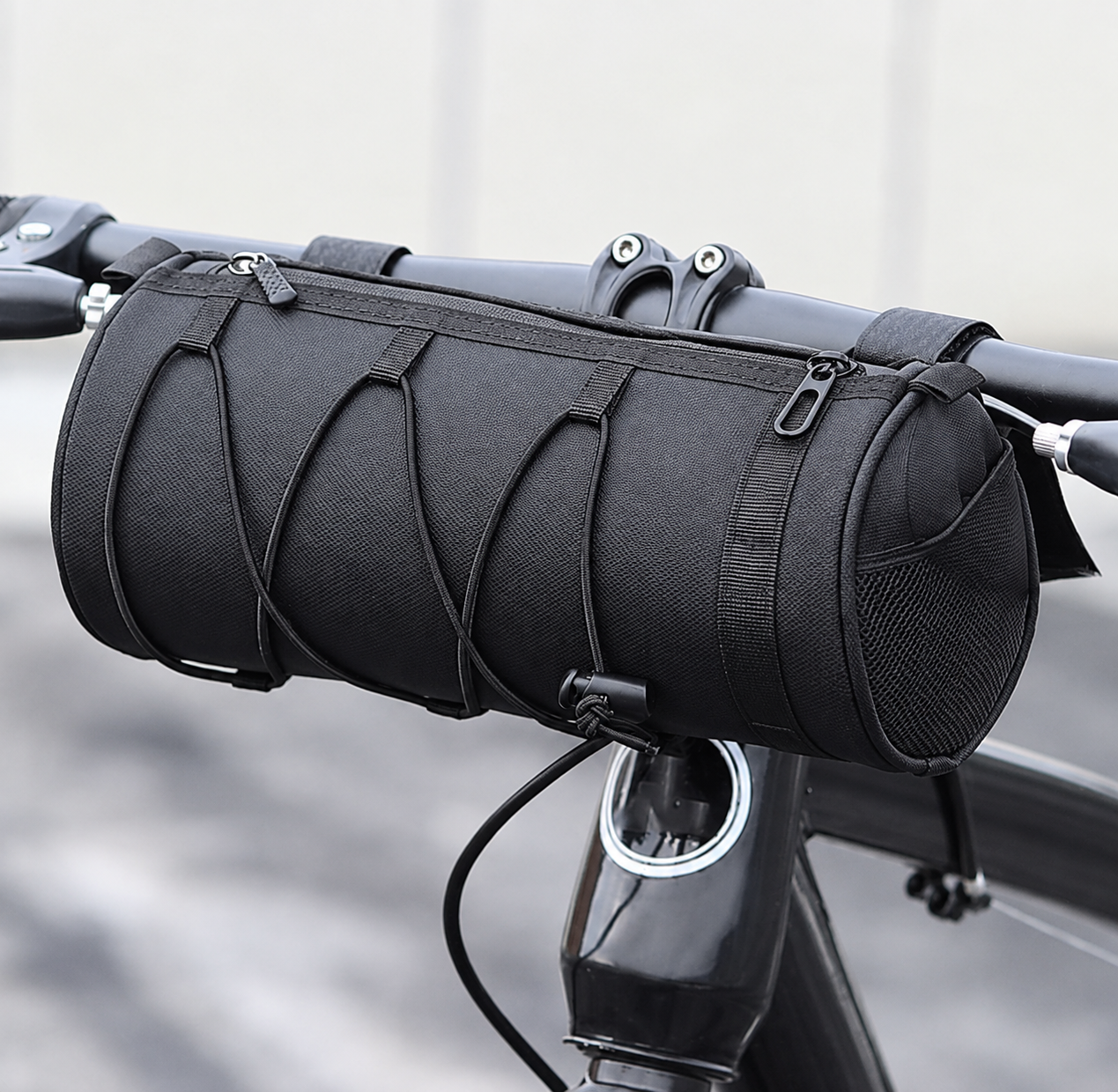 Gambar produk BENGGUO Tas Sepeda Handlebar Selempang Bike Bag Waterproof Multifungsi - P200 - 1