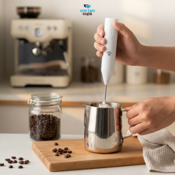 Gambar produk One Two Cups Hand Mixer Mini Pengocok Telur Milk Frother USB Type C - HMW10 - 5